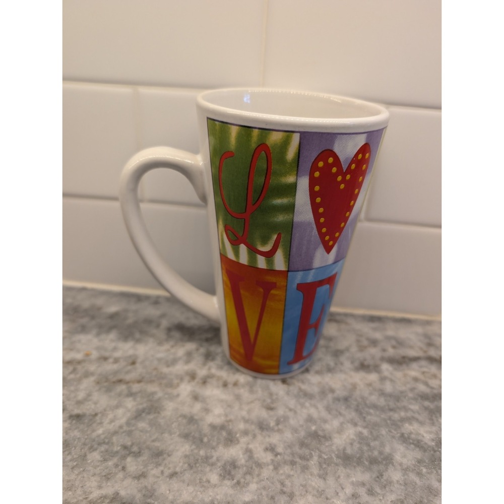 Valentine's‎ LOVE heart mug